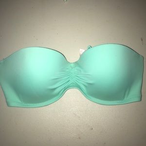 Victoria’s Secret bikini top